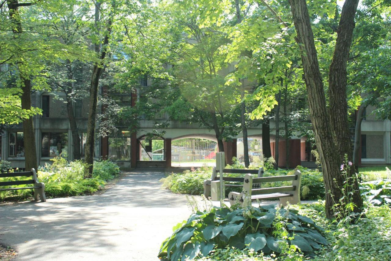 레지당스 위니베르시테 라발 퀘벡 외부 사진